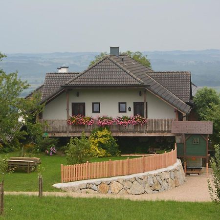 Bio-Bauernhof Haunschmid Villa Ardagger Markt Luaran gambar